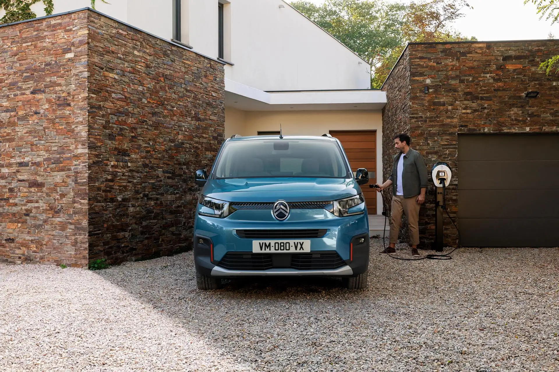 citroen-berlingo-1_electric_row2_1